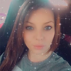 Meet your Posher, Shelly